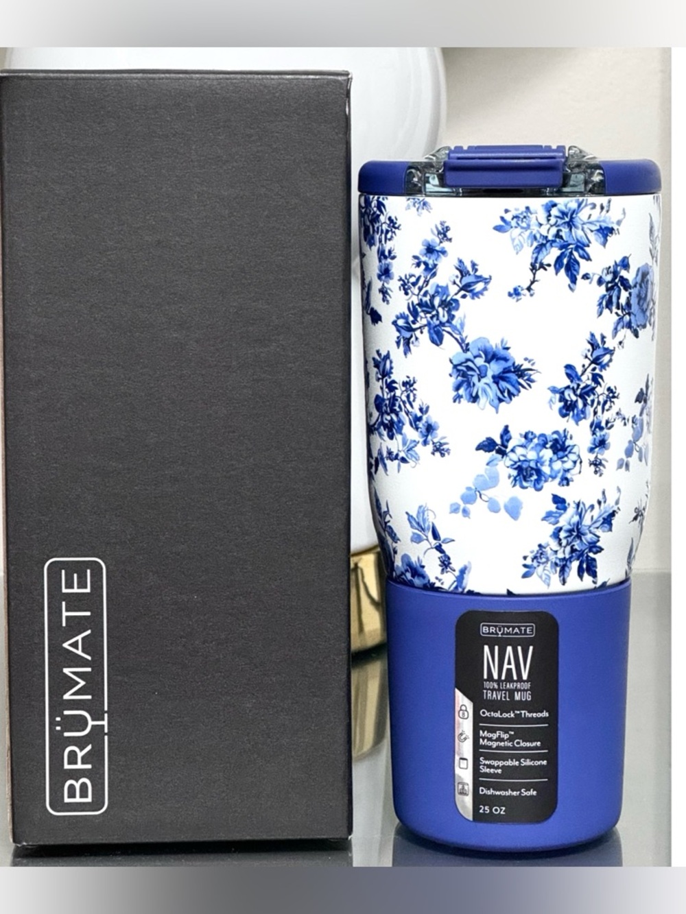 BruMate NAV 25oz Tumbler, SORRENTO FLOWERS‎